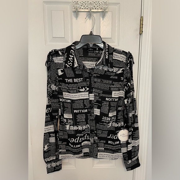 🌸NEW Milk & Honey Black & White Long Sleeve Print Blouse Size Large - Picture 1 of 6